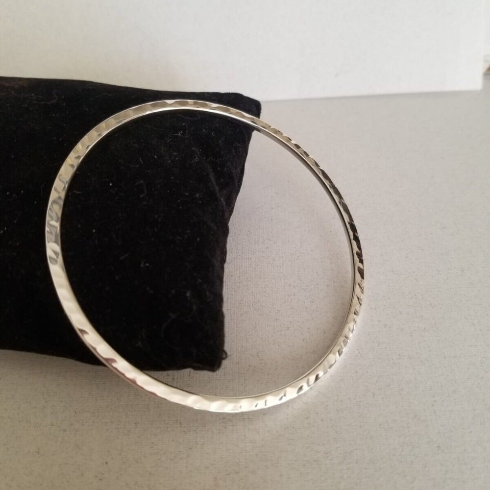 Solid 925 Sterling Silver Slim Dainty Hammered Bangle Bracelet 10.48 Grams